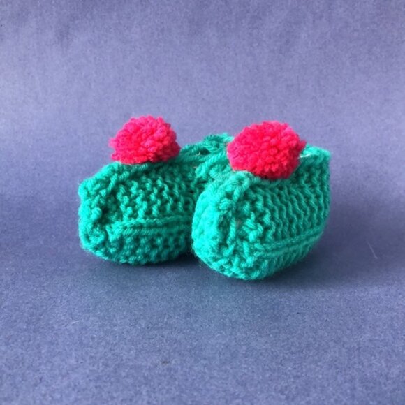 NWT Vintage Handmade Knitted Teal Pink Children’s Slipper Booties - Picture 1 of 3
